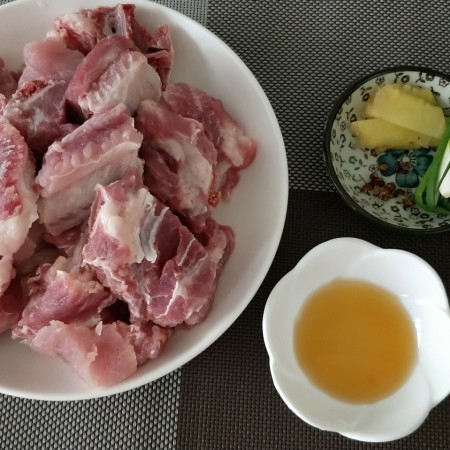 美味秘籍，清炖排骨的完美做法