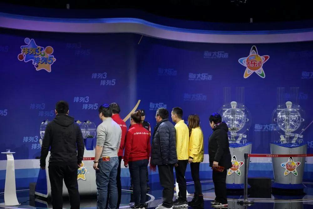 大乐透中奖号码位置不对，能否依然中奖？